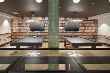 Pool table